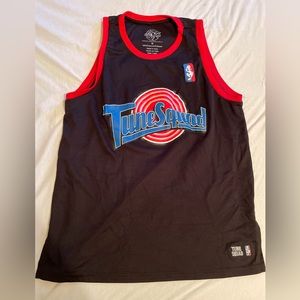Medium Men’s Tune Squad (BUGS) Tank Top